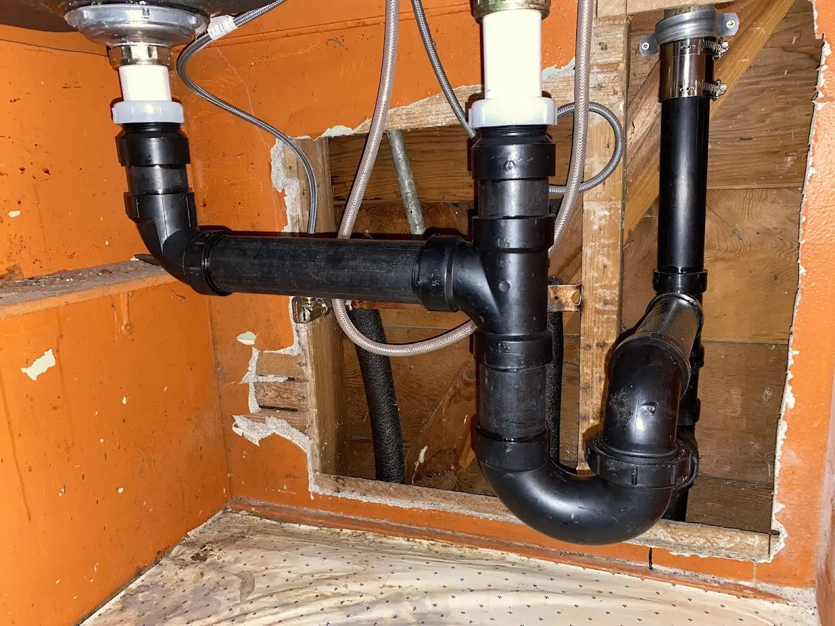 Professional Pipe Bursting equipment and tools on the job in Omro